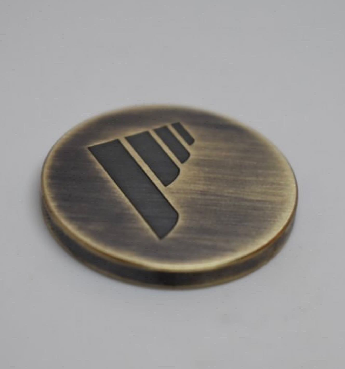 "HIGH STAKES" BALL MARKER